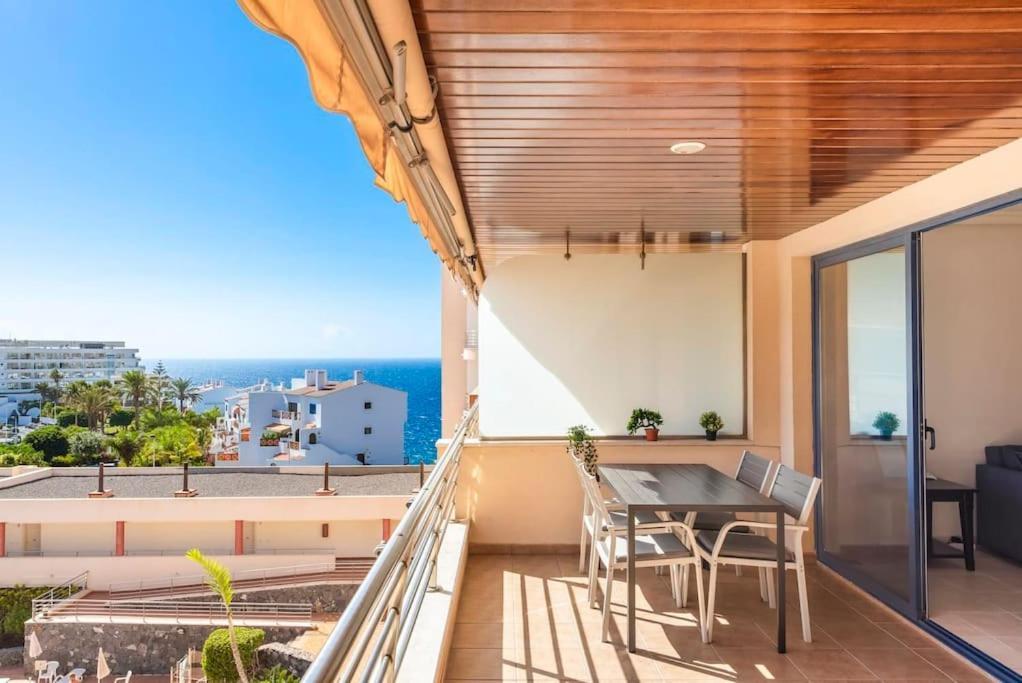 Bright And Welcoming Holiday Home Пуерто-де-Сантьяго Екстер'єр фото
